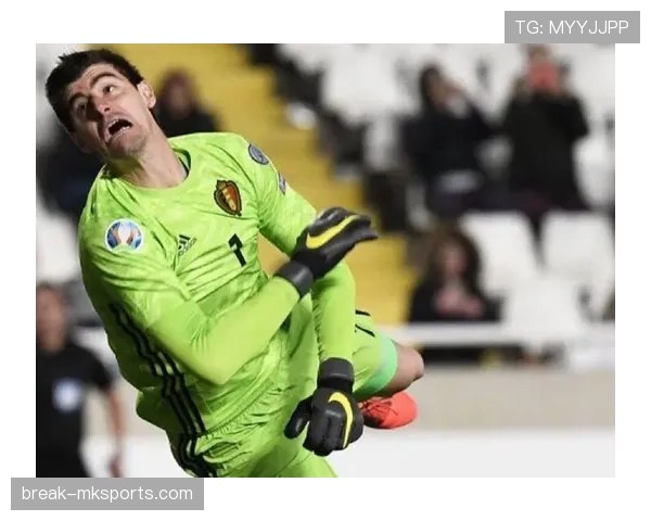 库尔图瓦与伤病斗争 本赛季复出前景仍不明朗