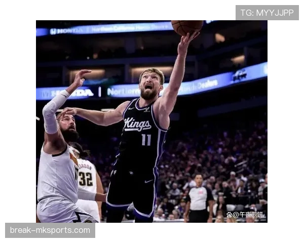 萨博尼斯挡拆传球为后卫拉开空间 助攻效率超越上赛季